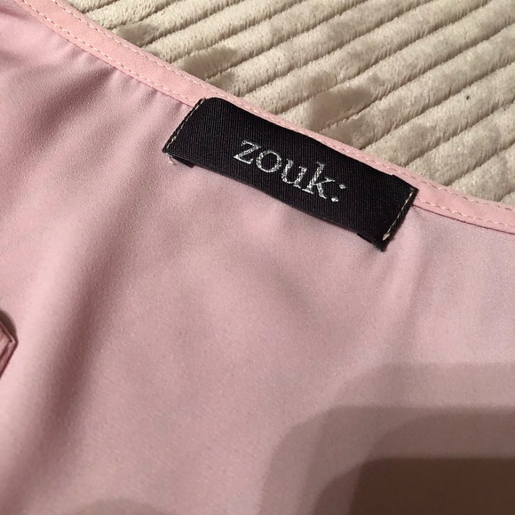 Bell Sleeve Flow-y Blouse 🌾 - Picture 3 of 3